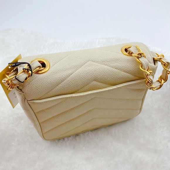 Chanel Cream Vintage Caviar Leather V Stitch Shoulder Bag - Picture 14 of 16